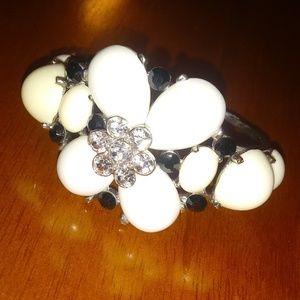 White Vintage Bracelet